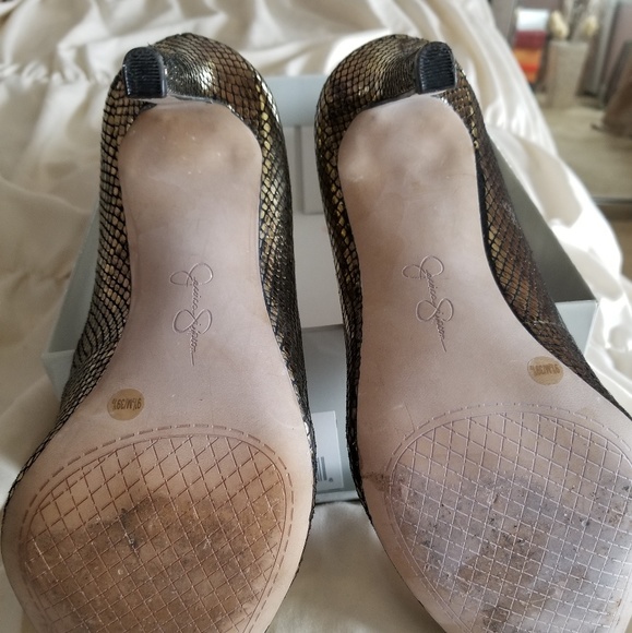 SOLD! - Picture 3 of 5